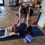 pilates si yoga retreat femei